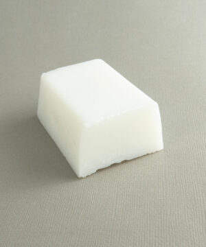 Melt and Pour (NZ Made) Coconut with Yoghurt - 1kg